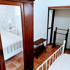 https://dolly-home.in-canary-islands.com